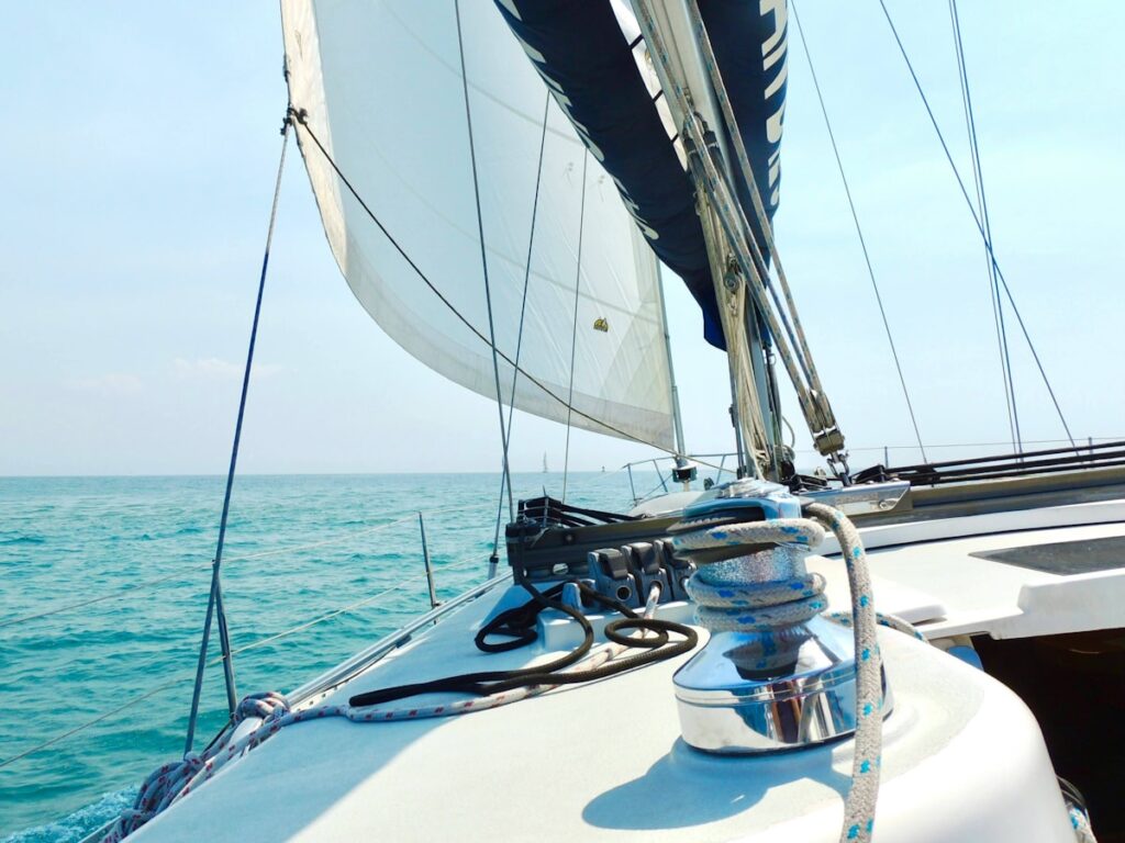 10 Knots Every Boater Should Know (And When to Use Each One)