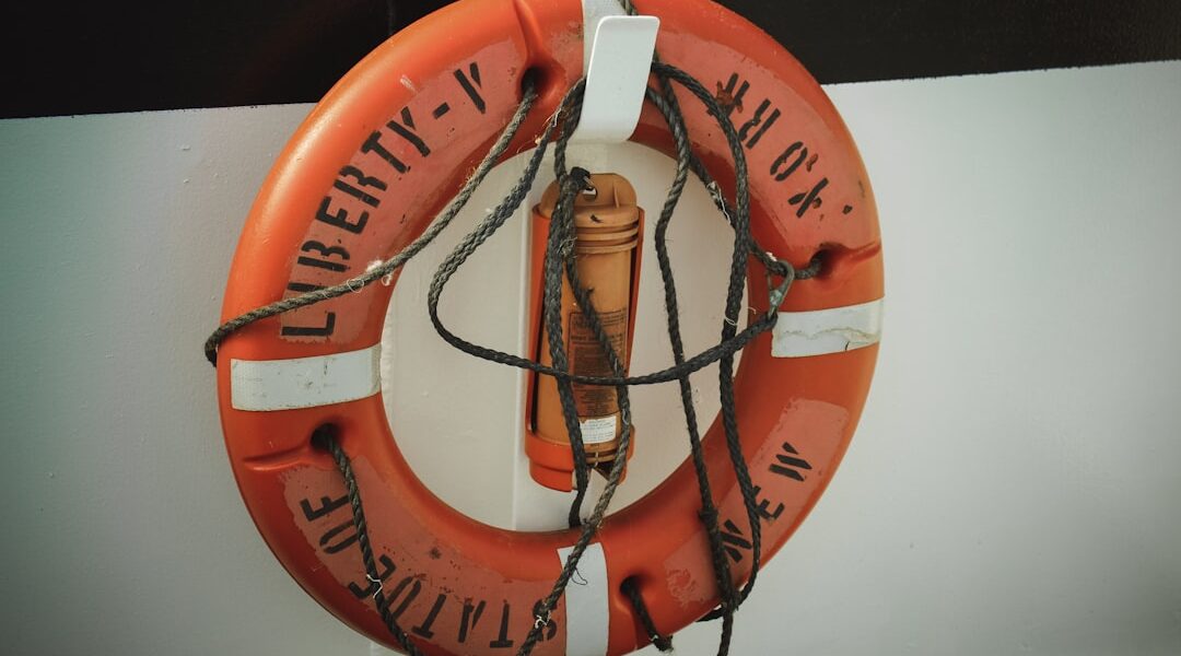 Five Boating Safety Tips Every Teen Should Know